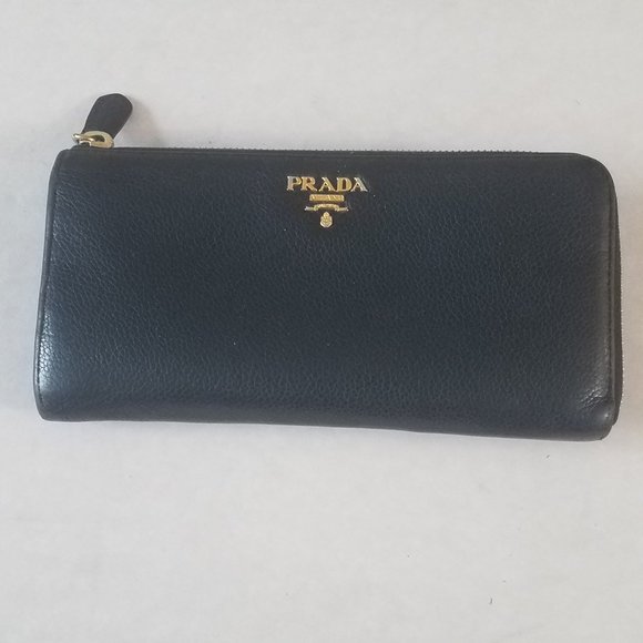 Prada Black Leather Key & Card Holder - Picture 1 of 5